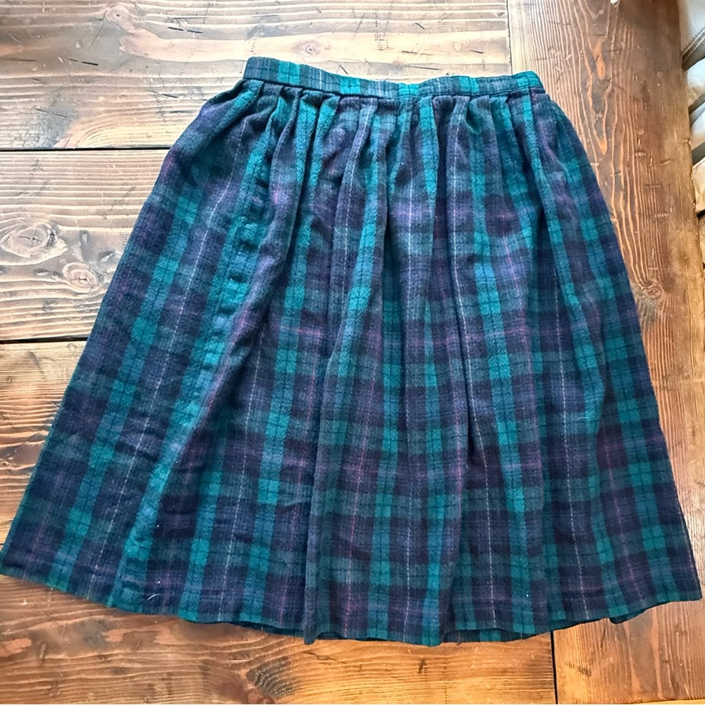 ALFRED DUNNER Vintage pleaded plaid skirt